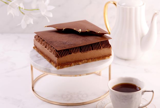 Hazelnut Dacquoise Delice Hazelnut Dacquoise Delice